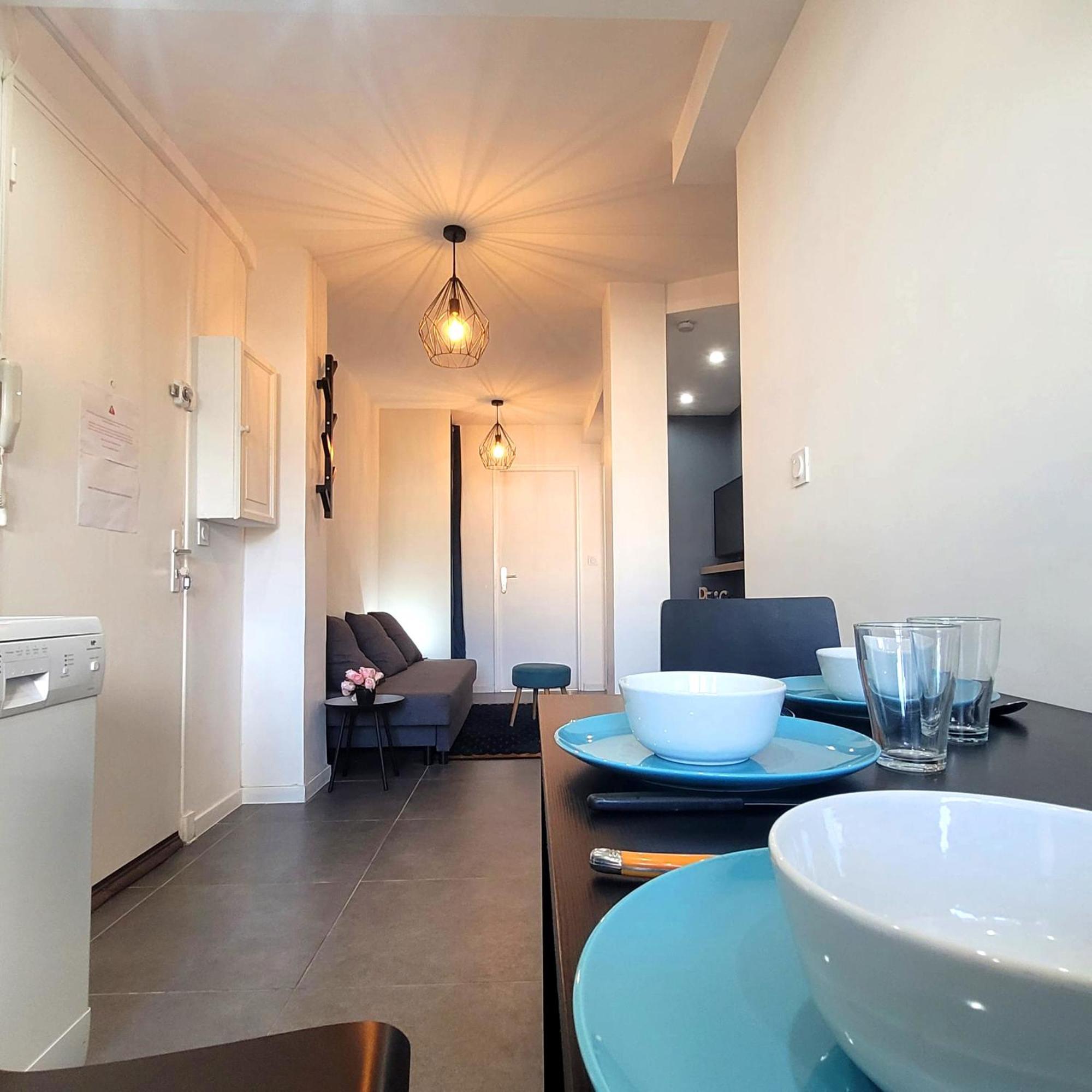 Le Meney Apartment Grenoble Exterior photo